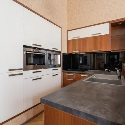 3 Bedroom Apartment for sale in  Deak Ferenc  - Budapest