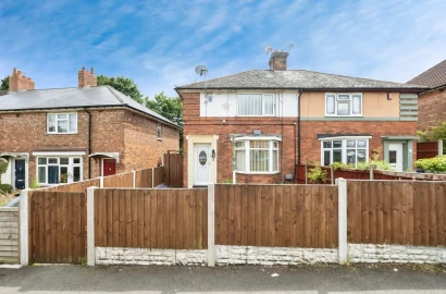 3 bed semi-detached house for sale in Birmingham