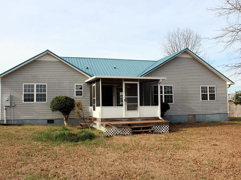 3 Bedroom House for sale in Hollypond Alabama