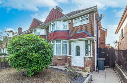 3 bed semi-detached house for sale in Birmingham