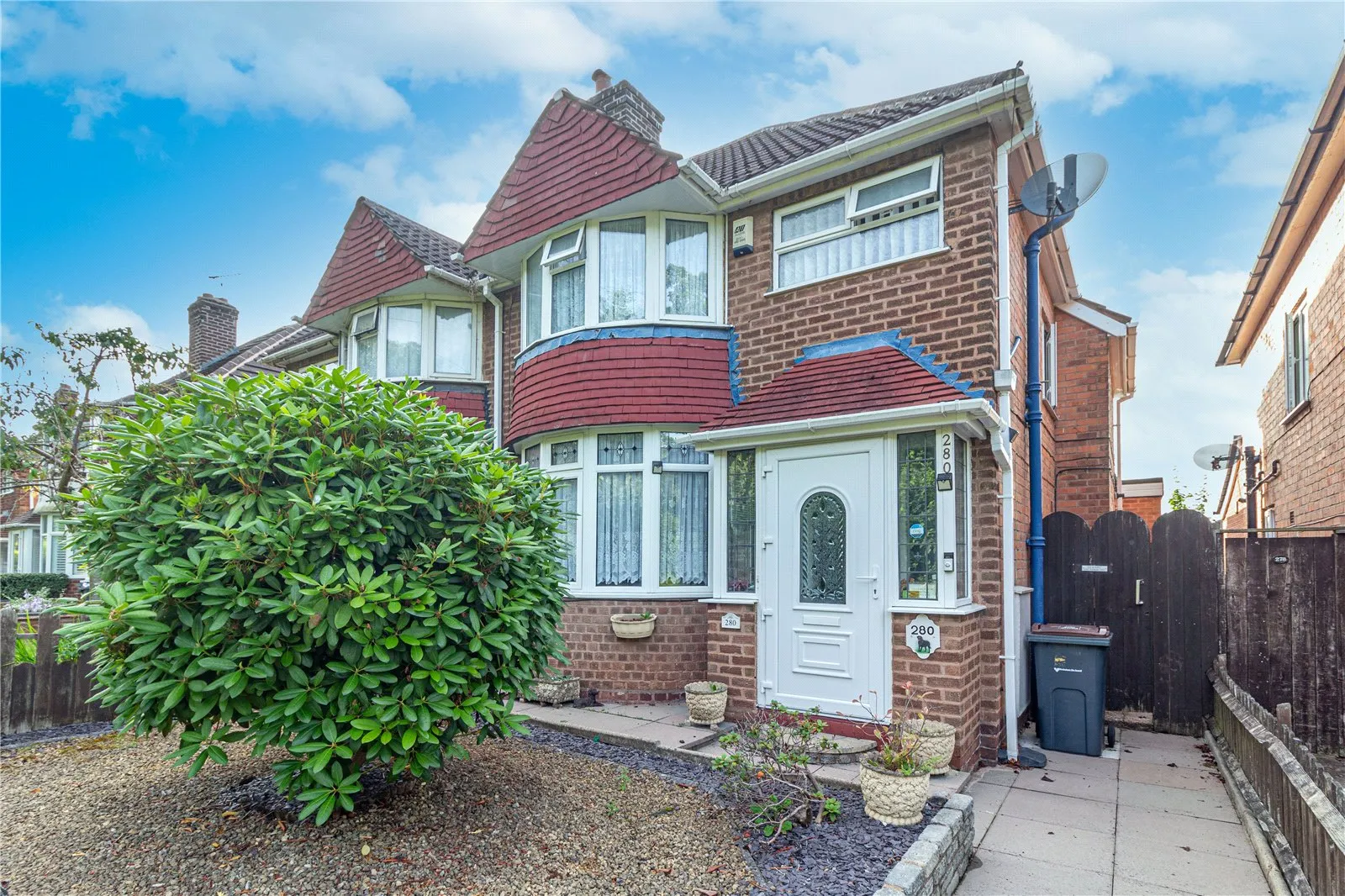 3 bed semi-detached house for sale in Birmingham