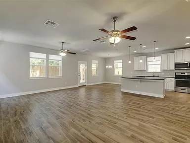 4 Bedroom - House for sale in  Austin, TX