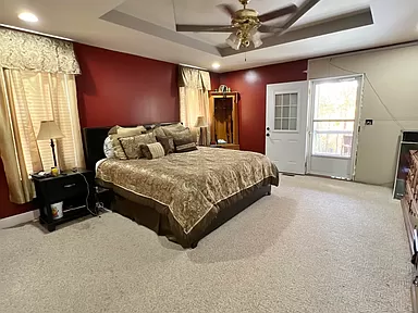 5 Bedroom - Large home for sale in Hollypond Alabama