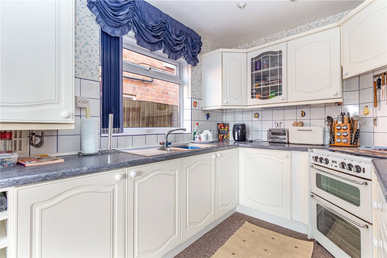 3 bed semi-detached house for sale in Birmingham