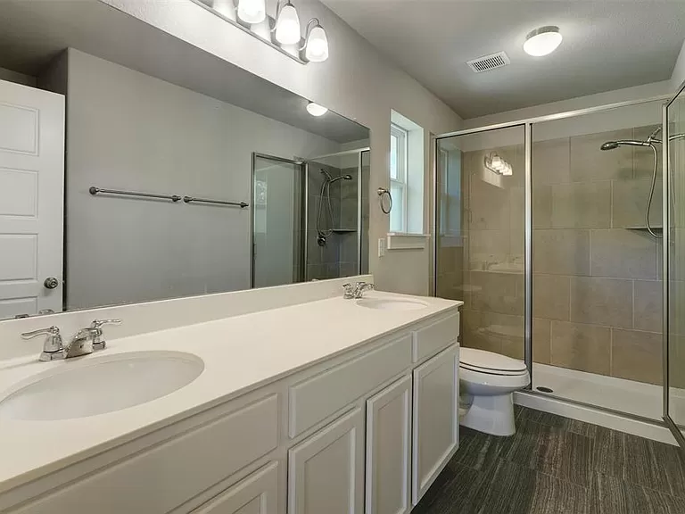 4 Bedroom - House for sale in  Austin, TX