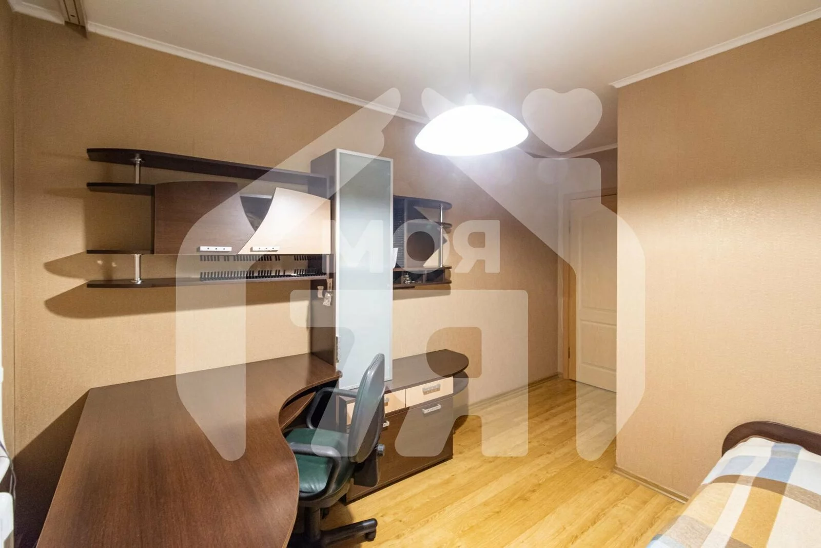 4 room apartment  Barysaw, Belarus