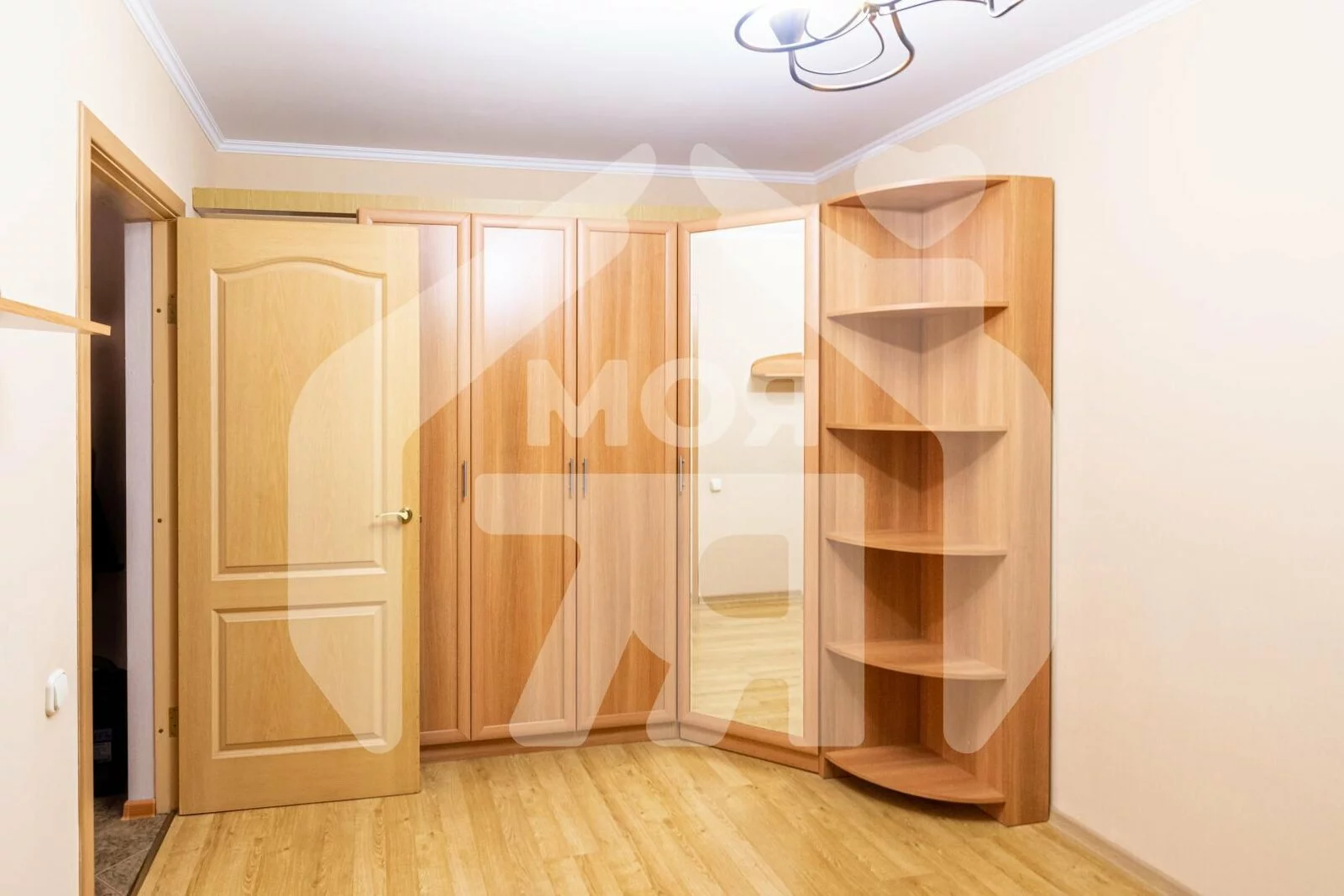 4 room apartment  Barysaw, Belarus