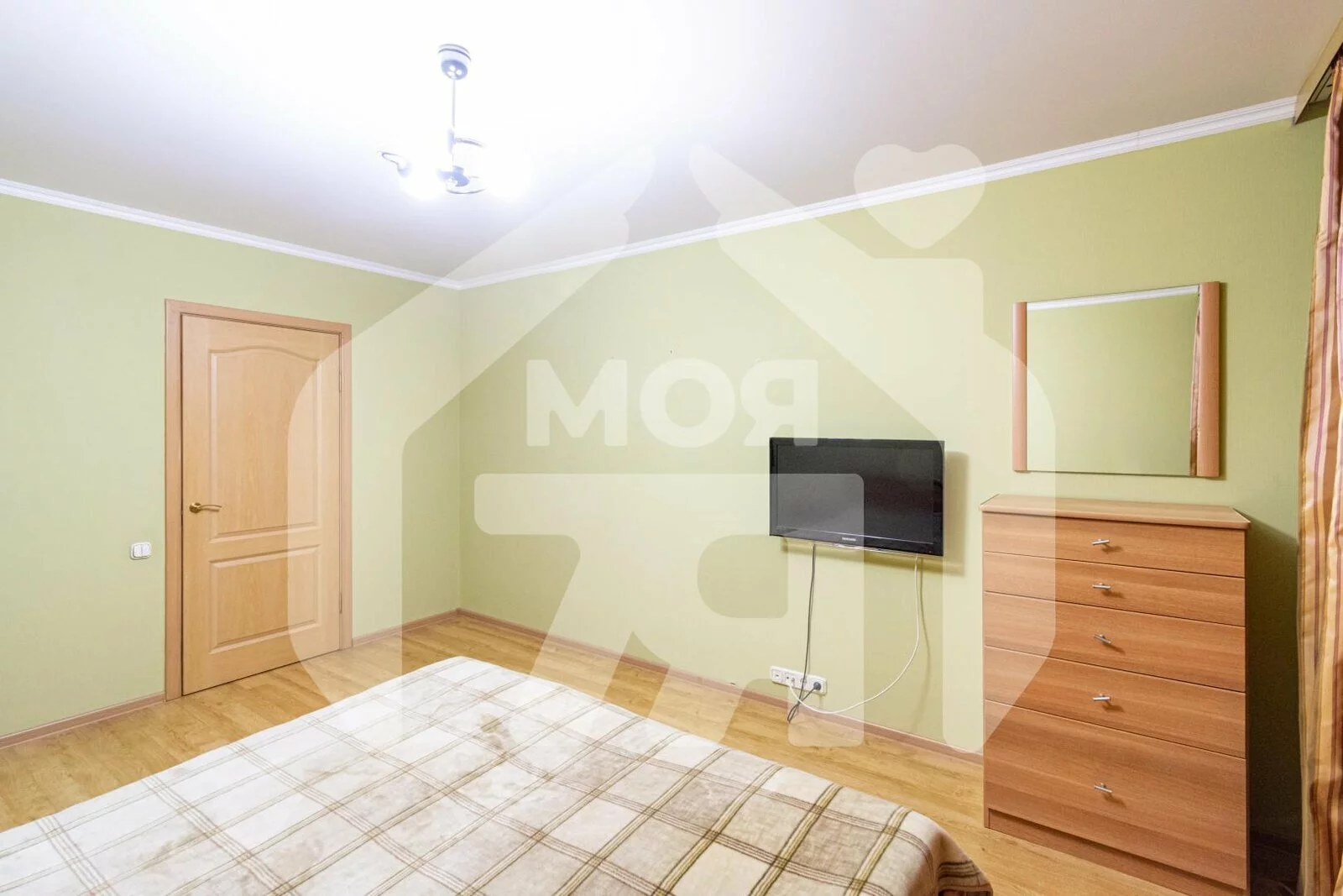 4 room apartment  Barysaw, Belarus