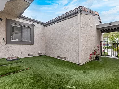 4 Bedroom - House for sale in Porter Ranch, CA