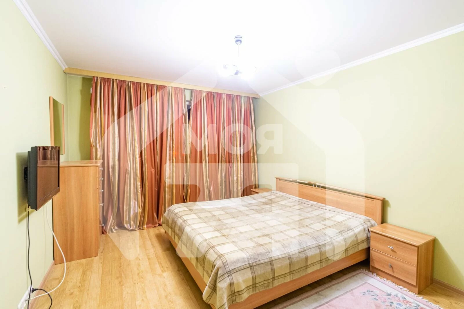 4 room apartment  Barysaw, Belarus