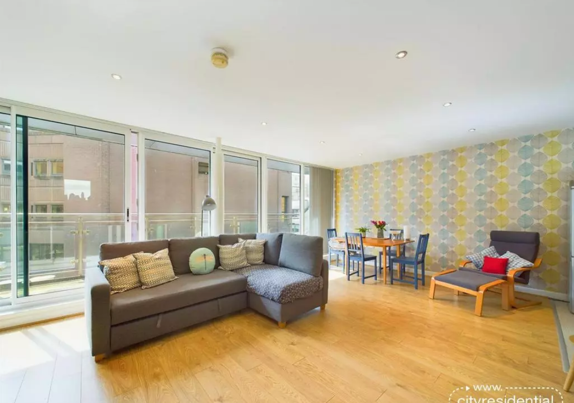 1 bedroom property for sale in liverpool