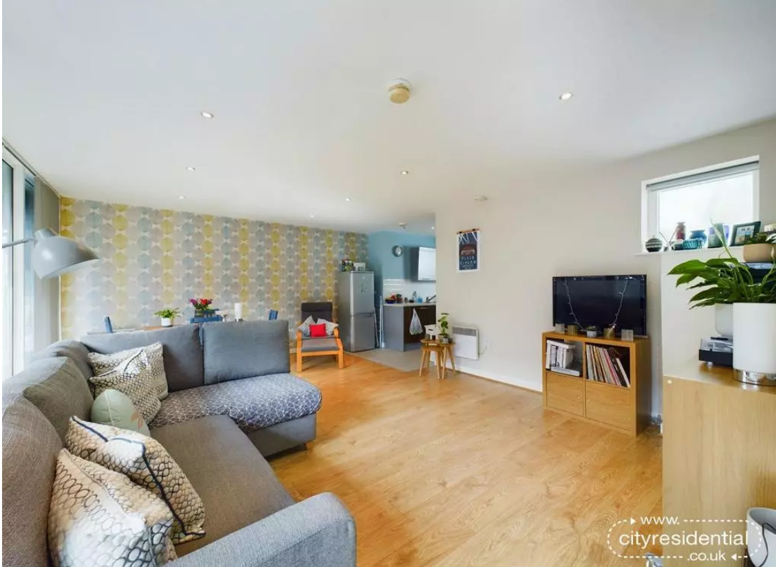 1 bedroom property for sale in liverpool