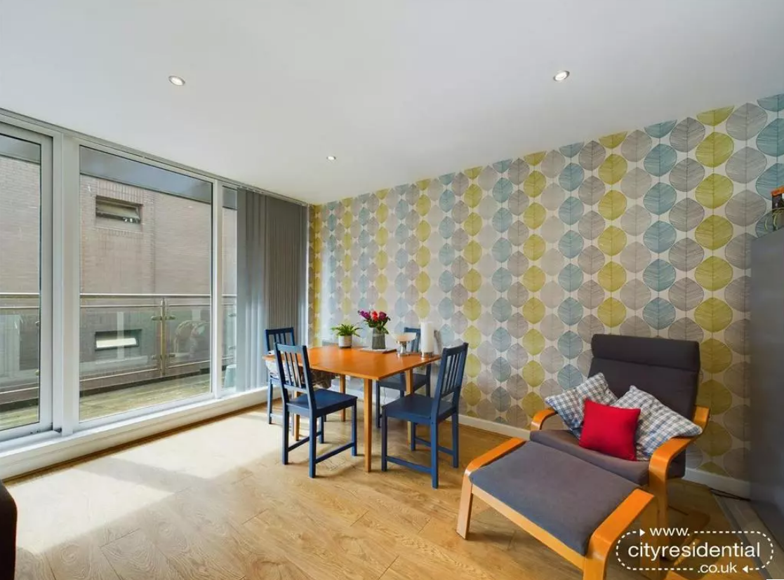 1 bedroom property for sale in liverpool