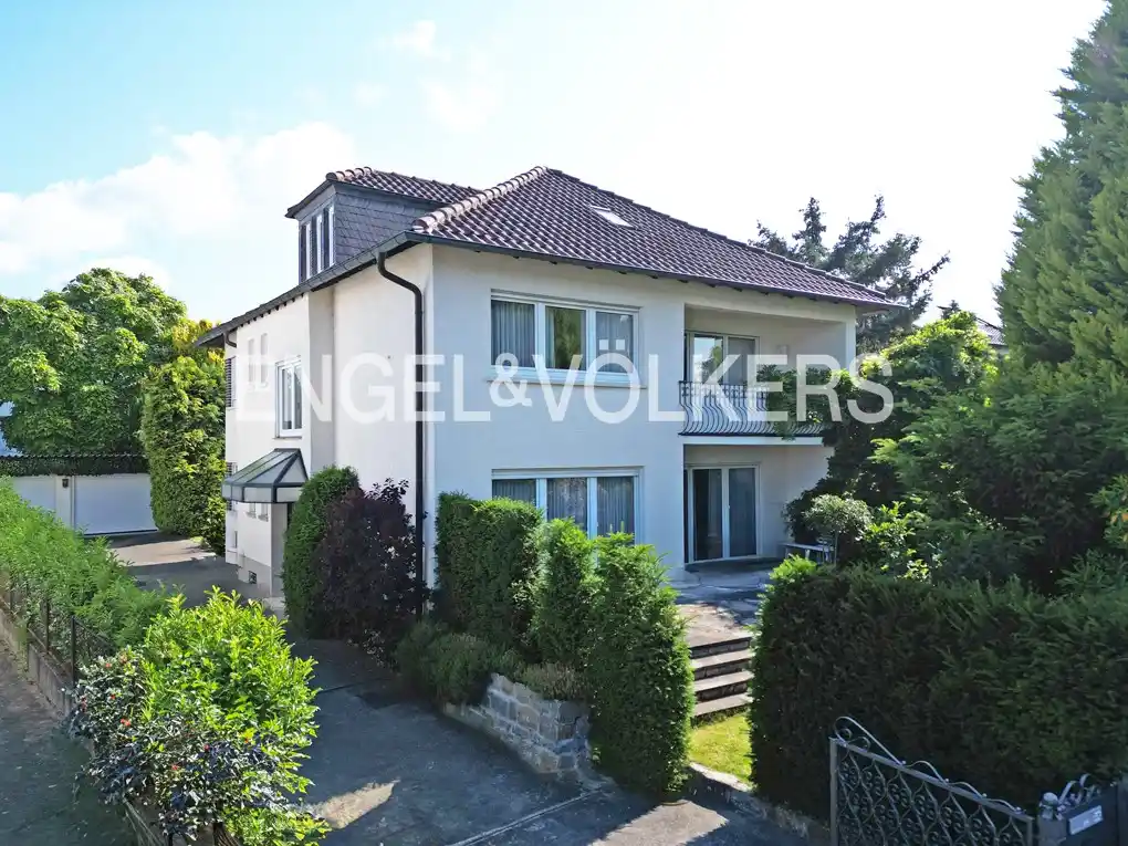 6 Bedroom - Large home for sale in Alzenau, Bavaria, Germany